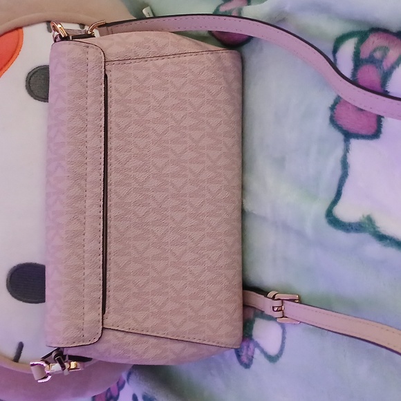 Authentic Michael Kors Logo Convertible Crossbody Bag - Picture 2 of 8